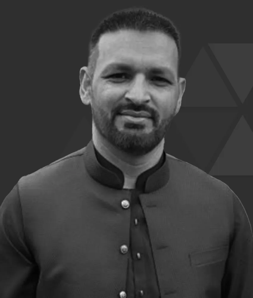 Raheel Akhtar - Chief Revenue Officer at Webcomforts